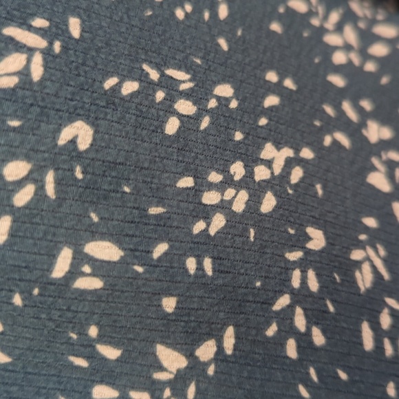 V neck plus size top - Picture 2 of 3